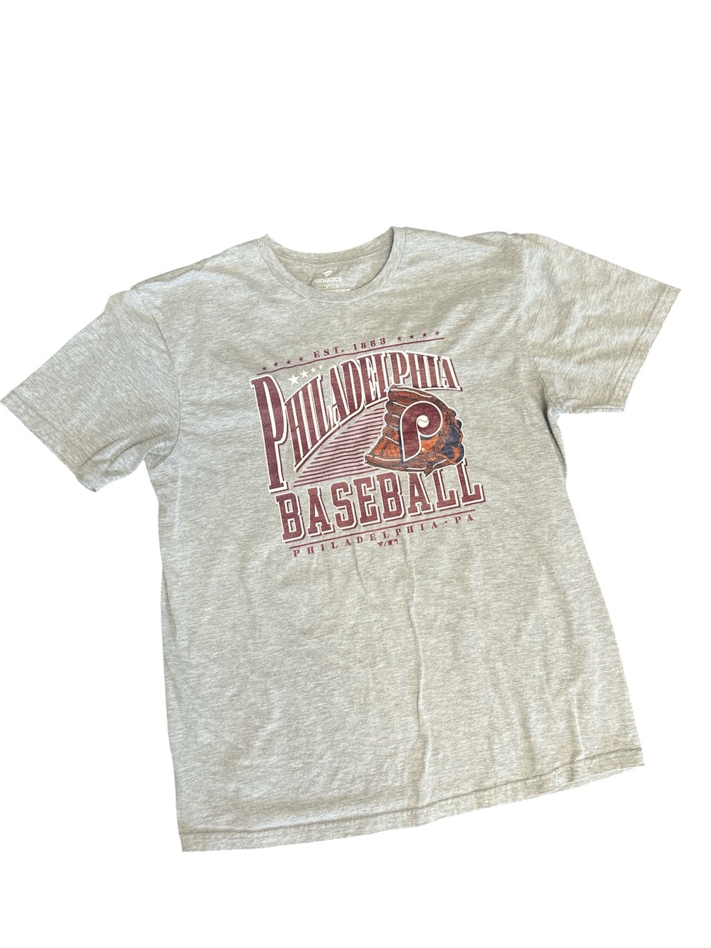 Fanatics Gray Philadelphia Baseball Graphic Tee with Maroon Accents Mens L